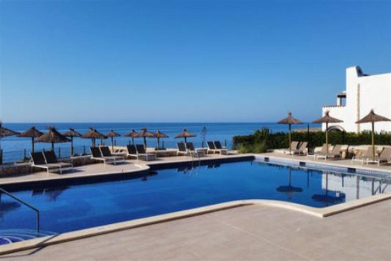 Alua Suites Las Rocas Cala d'Or  Exterior photo