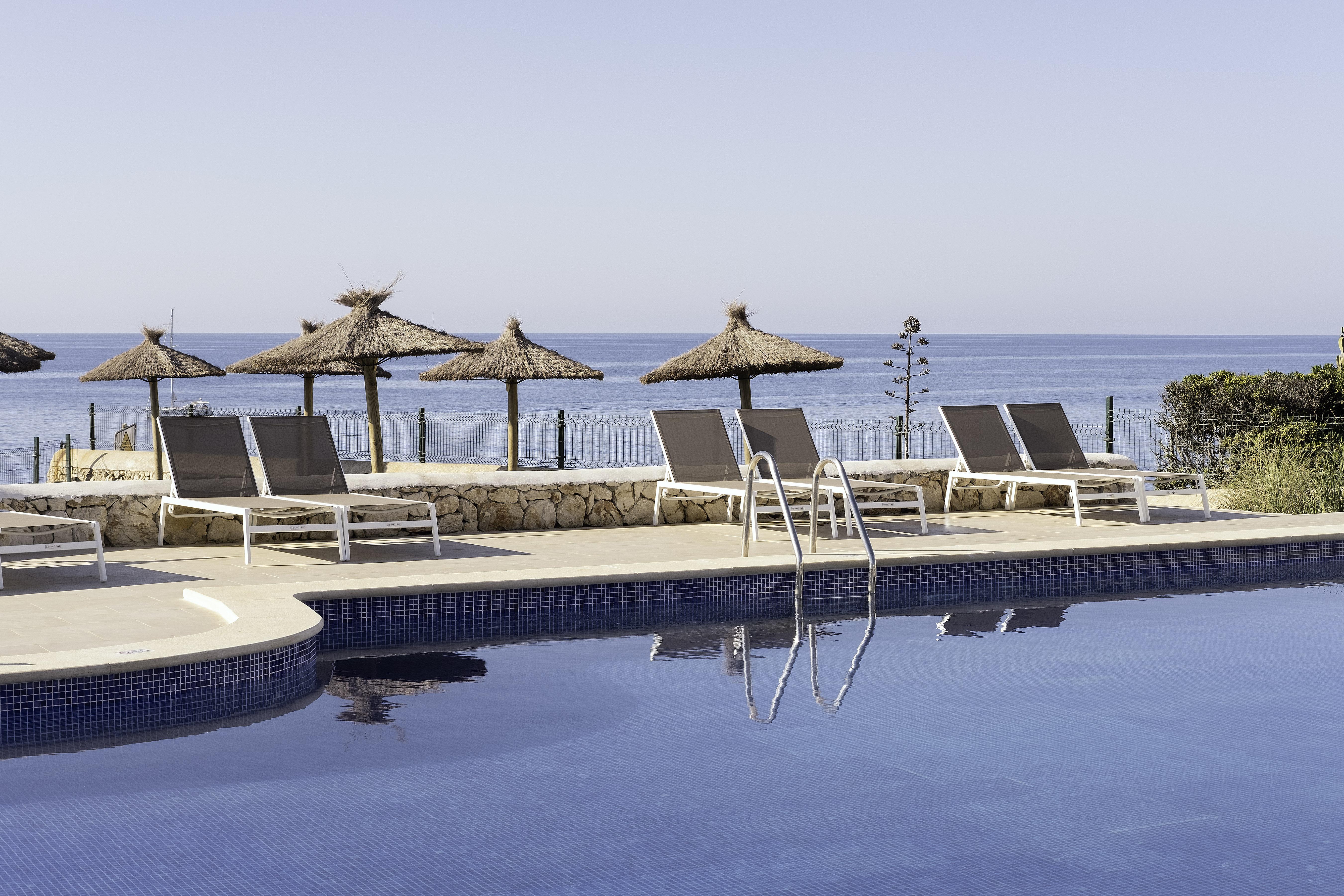 Alua Suites Las Rocas Cala d'Or  Exterior photo